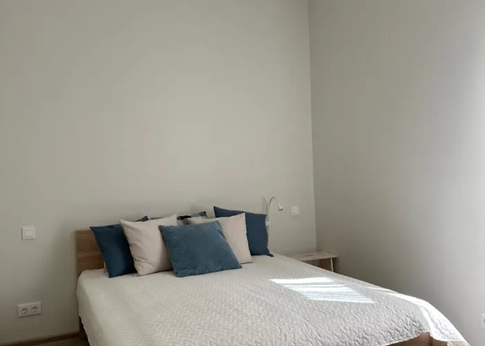 Latgales Iela 81 Апартаменты Рига