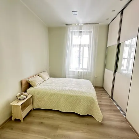 Latgales Iela 81 Lägenhet